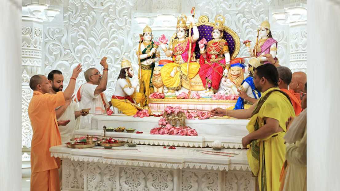 भव्य मंदिर में माता सीता संग विराजे राजाराम